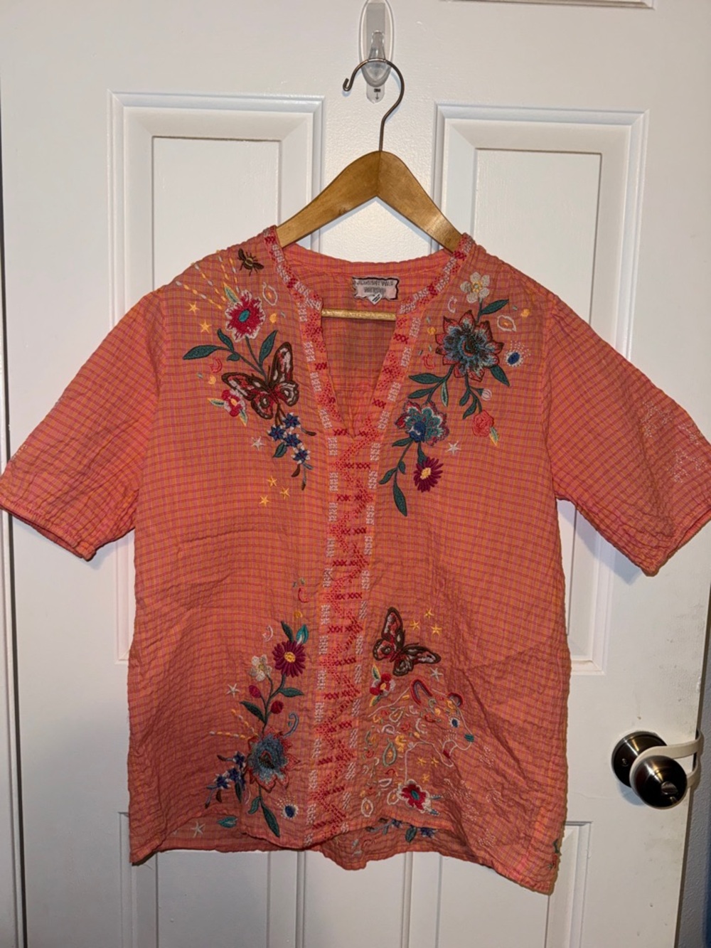 Johnny Was Coral Embroidered Butterfly Floral Top